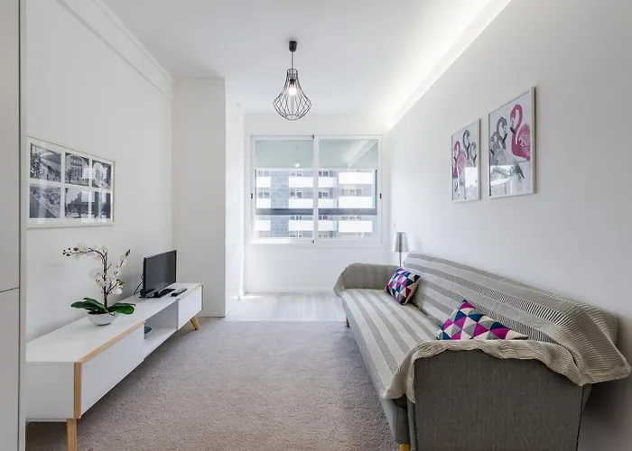 Guestready - Flamingo In The Square Oporto