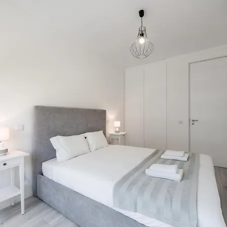 Apartament Guestready - Flamingo In The Square Porto