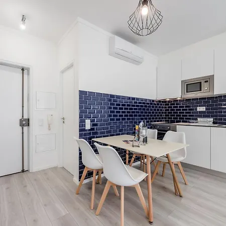 Apartmán Guestready - Flamingo In The Square *